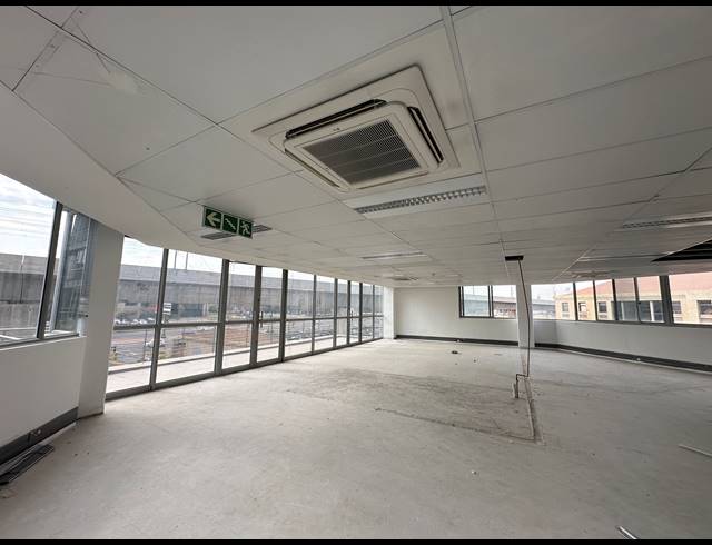 318.70M² OFFICE TO LET IN CENTURION CENTRAL